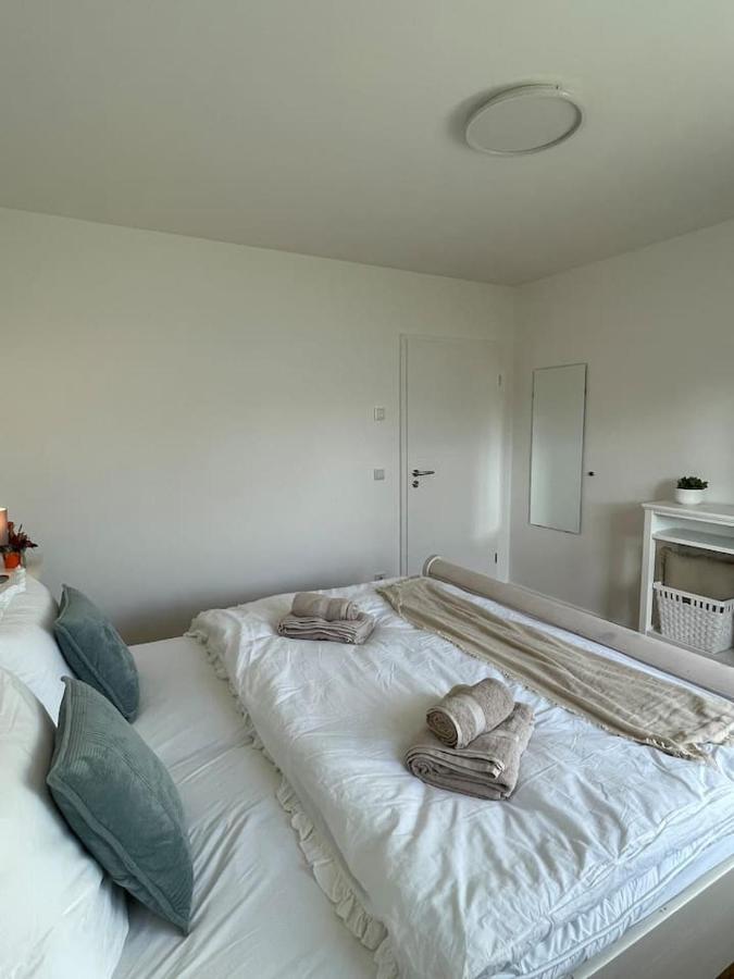 Alte Zahnstation Laussnitz Villa ภายนอก รูปภาพ